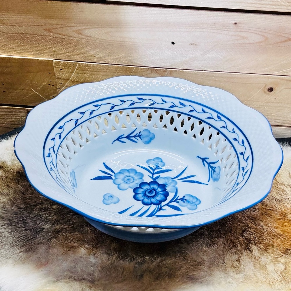 Vintage Blue and White Bowl with Lacy Rim and Scalloped Edge